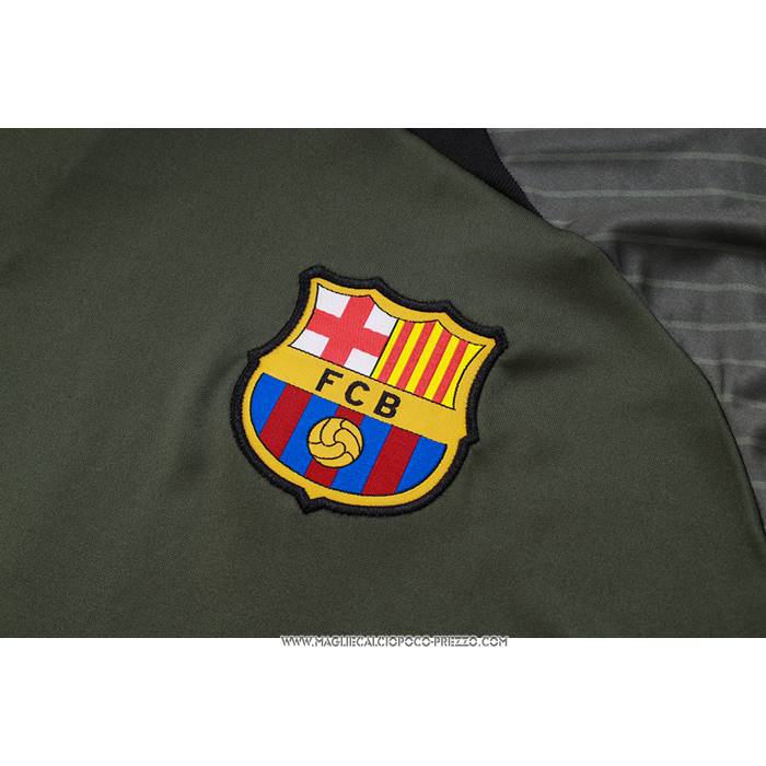 Tuta da Track
 Barcellona

 23-24 Manica Corta
 Verde Scuro
 - Pantaloncini

